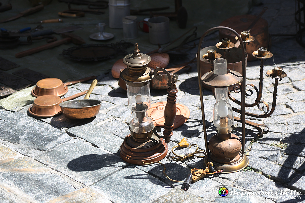 VBS_0098 - Mercatino dell'Antiquariato e dell'Hobbismo - Luglio 2023.jpg
